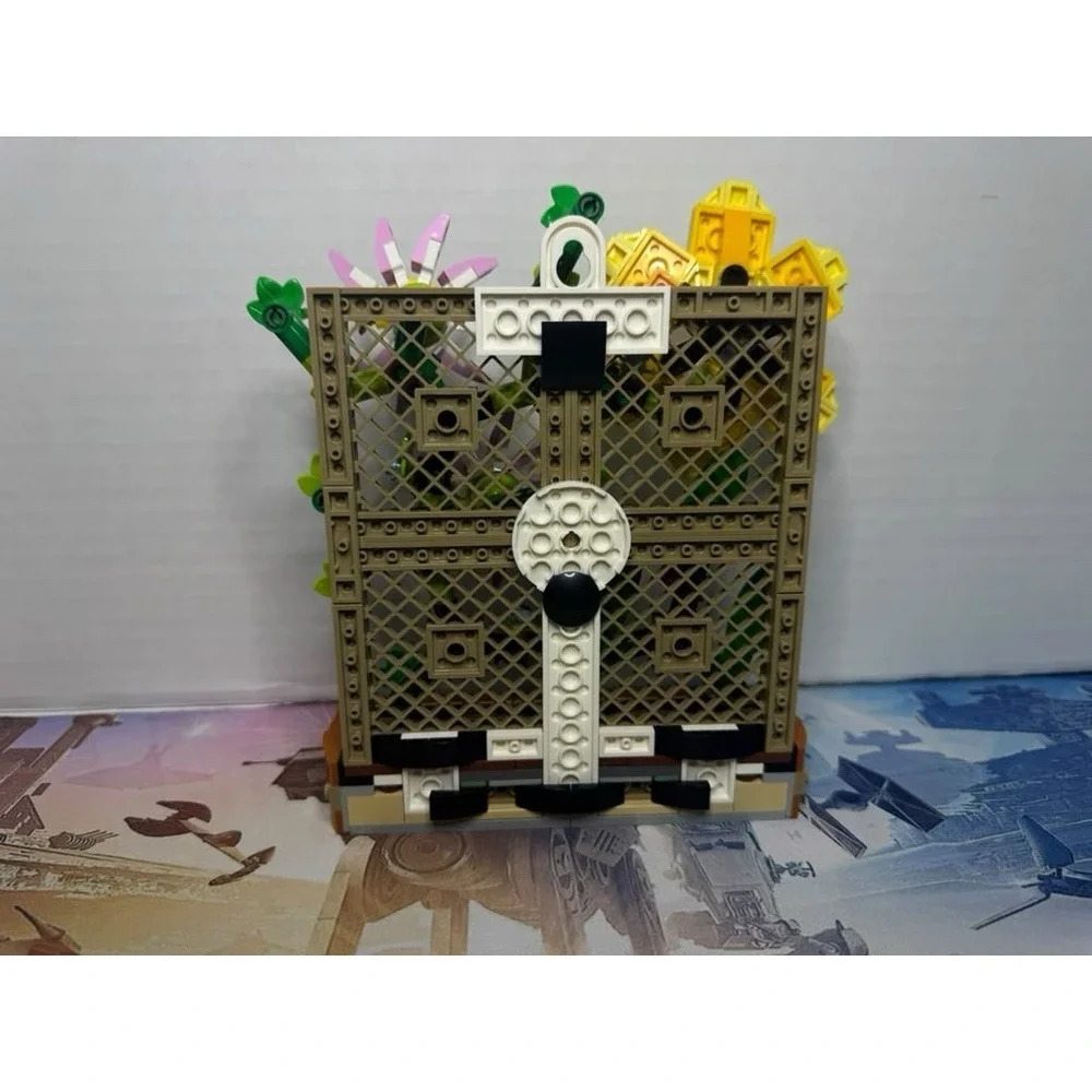 LEGO Botanical Collection: Flower Trellis Display 40683 Complete Limited Edition